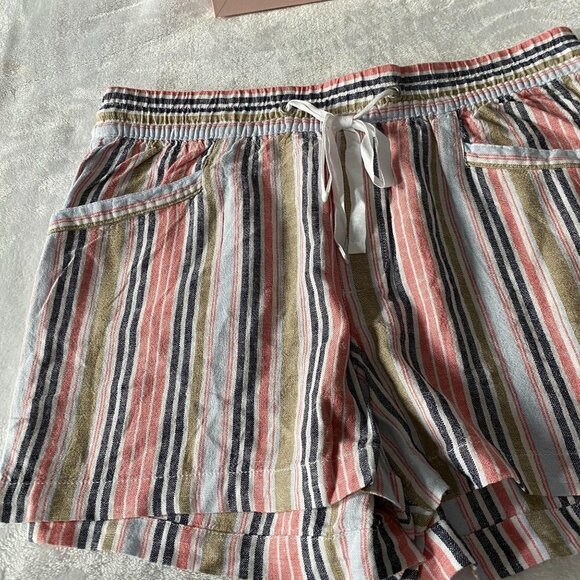 NWT GAP Pull-On Short In Linen-Cotton Small - Picture 2 of 3